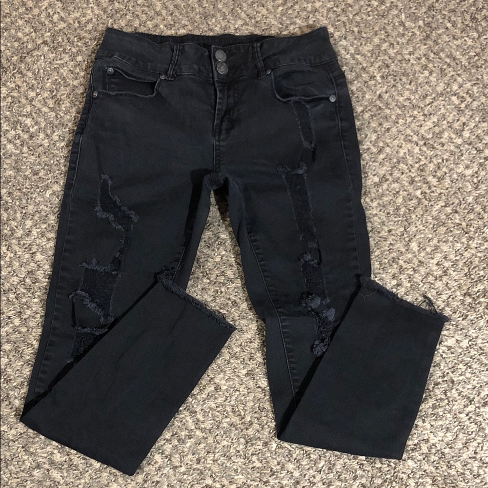Black Distressed Jeans